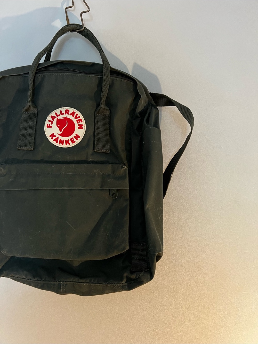 Fjallraven Kånken Backpack in Dark Green with Red Logo